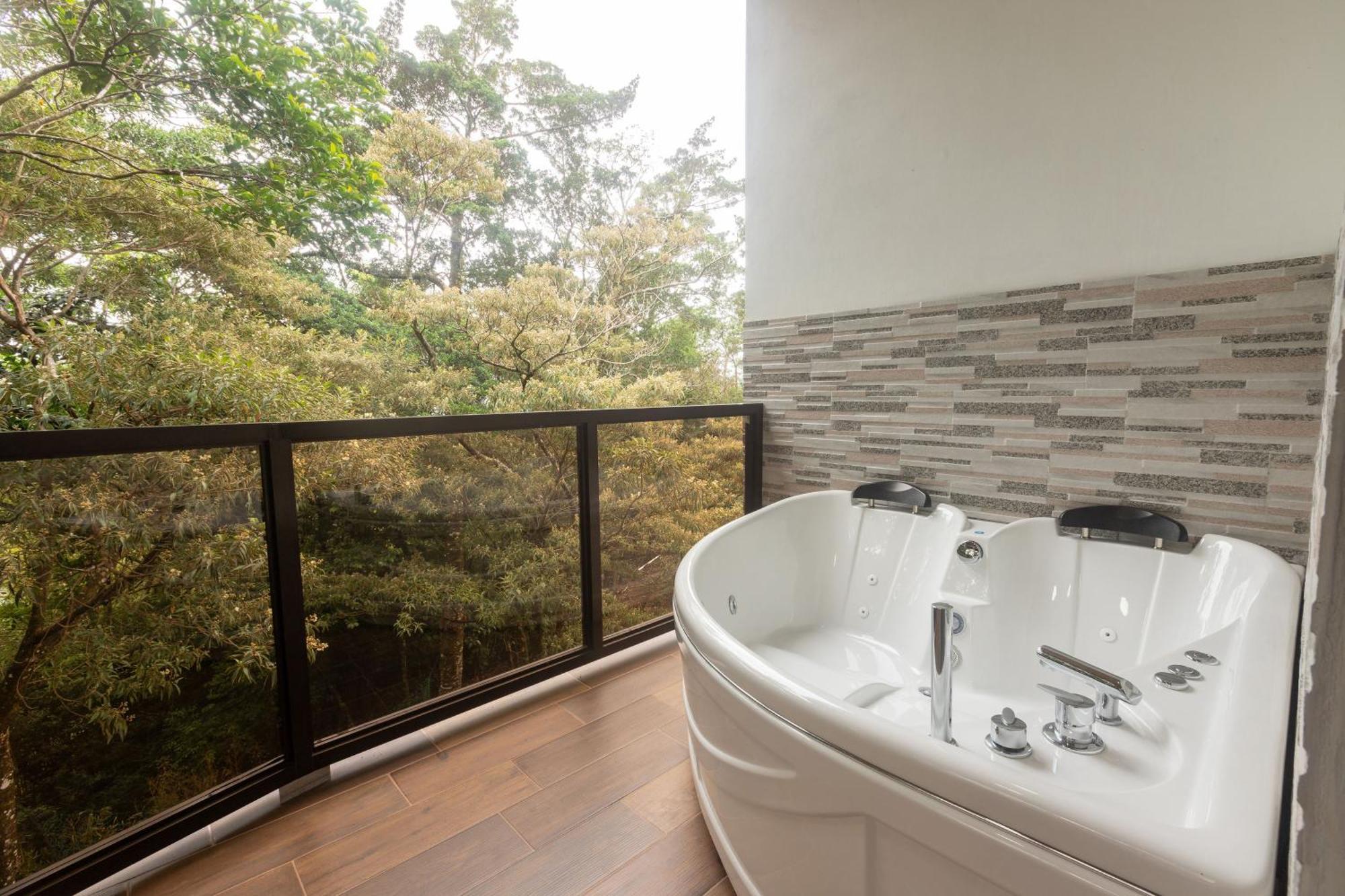 Casas Clusia Apartment Monteverde ภายนอก รูปภาพ